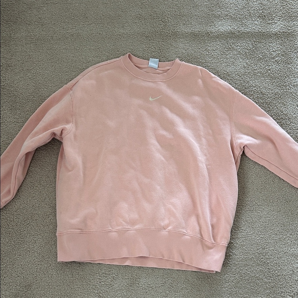 Nike Light Pink Crewneck Sweatshirt with Embroidered Swoosh